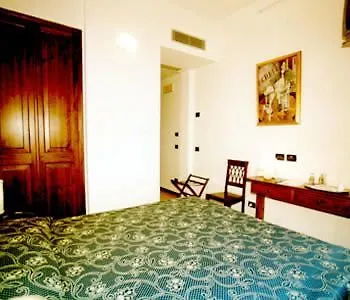 Jfi Hermitage Hotel