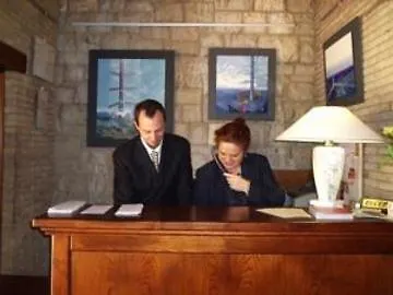 Hotel Jfi Hermitage Asyż