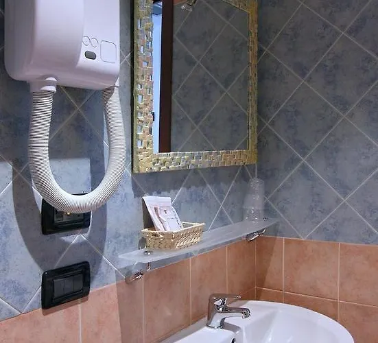 Hotel Jfi Hermitage Asyż